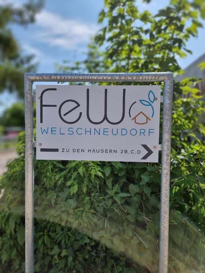 Landhaeuschen Naturnah Holiday home Welschneudorf