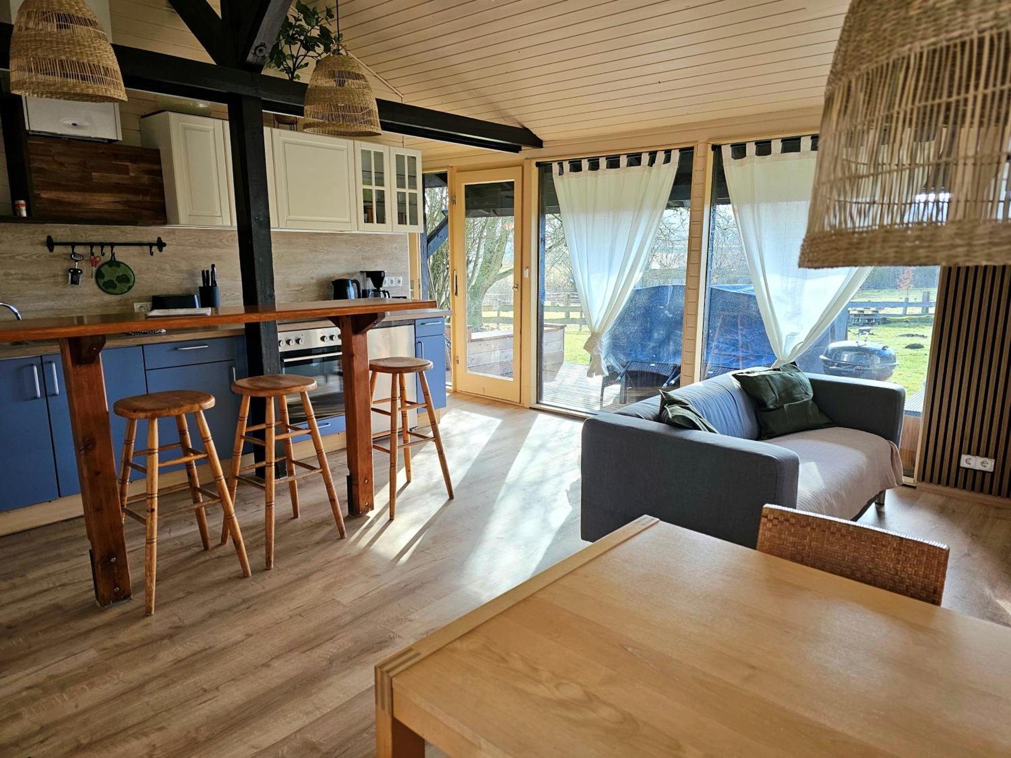 Landhaeuschen Naturnah Holiday home Welschneudorf
